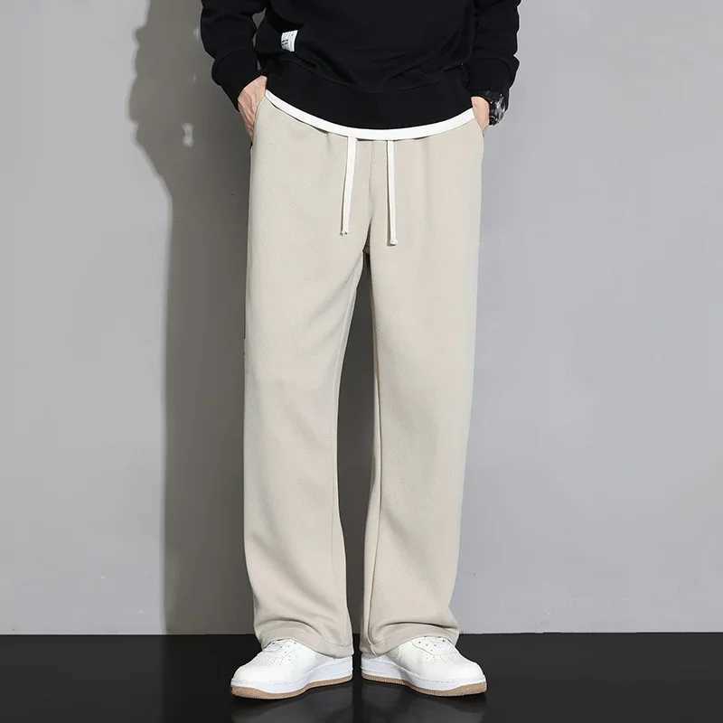 2024 New Sportswear Mens Pocket Jogger Wide Leg Jogging Pants Neutral Breathable Loose Outdoor Sportswear Fashion Design Jogging Pants W250318