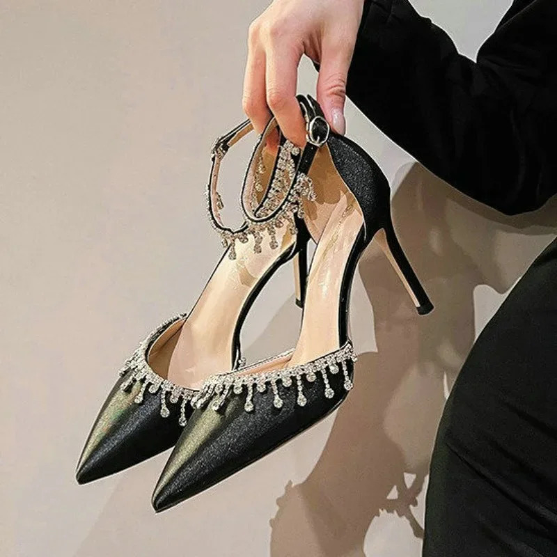 Comemore White Wedding Bridesmaid Shoes Satin Fashion Rhinestone Fringe Chain High Heels Black Temperament Elegance Pumps 250317