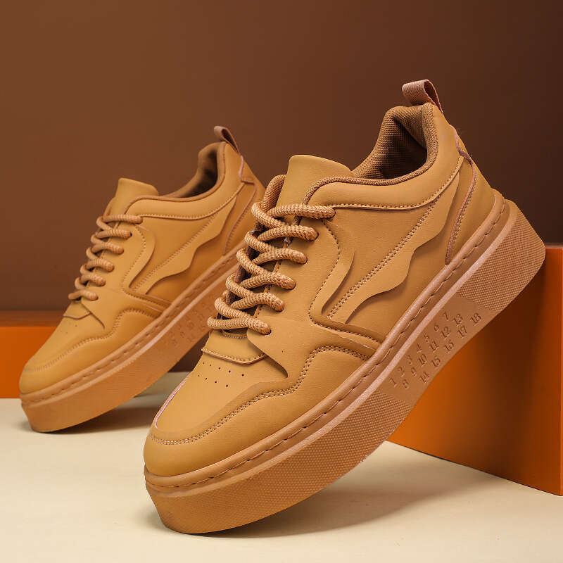 2025 New Spring Kitchen Work Labor Protection Sports and Leisure Black Men's Board Shoes Trendy
