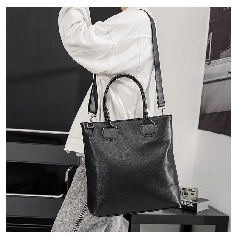 Leather mens shoulder bag fashionable mens handbag Korean mens briefcase 250317
