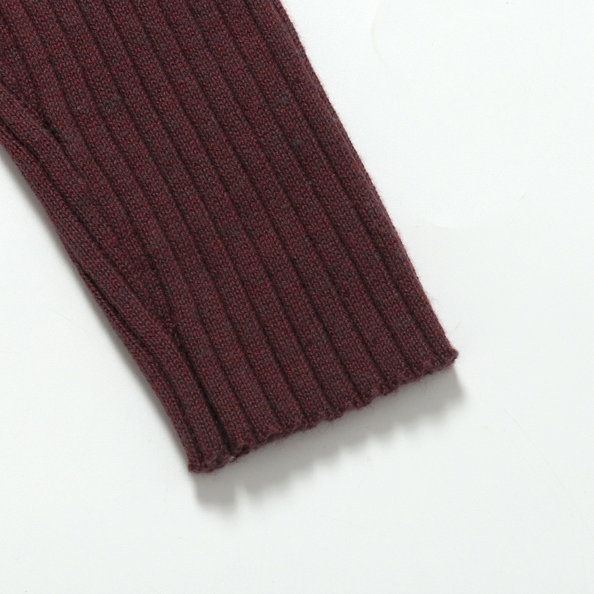 Ladies' casual long sleeved top - slim fit cut striped pattern and unique texture
