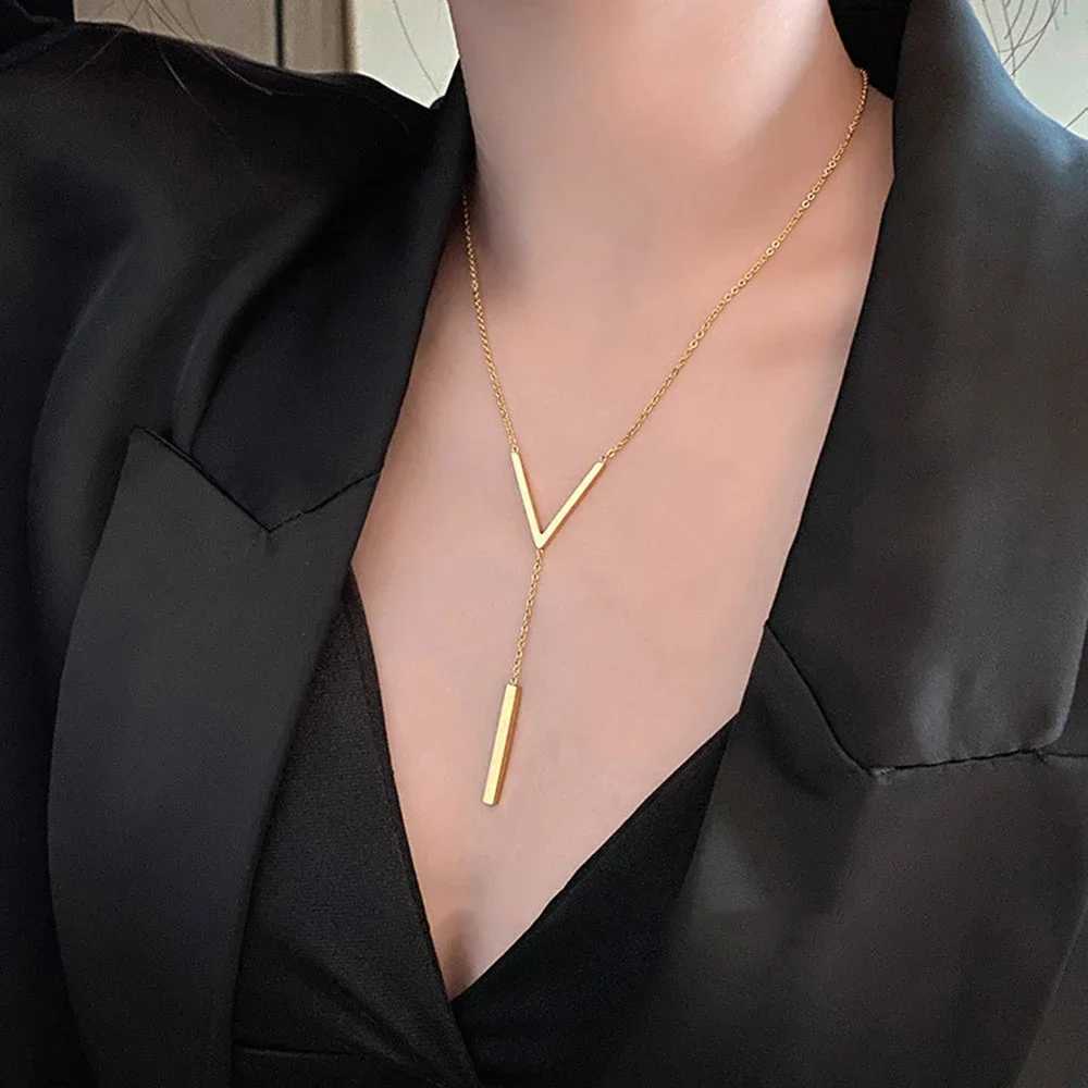 SUMENG new V-shaped long sexy Clavicle gold chain necklace 2024 womens fashion jewelry party gift W250318