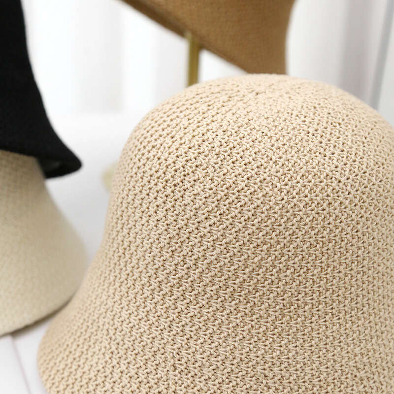 2024 New Korean Women's Summer Breathable Sunshade Bucket Fashionable Face Showing Small Knitted Hat