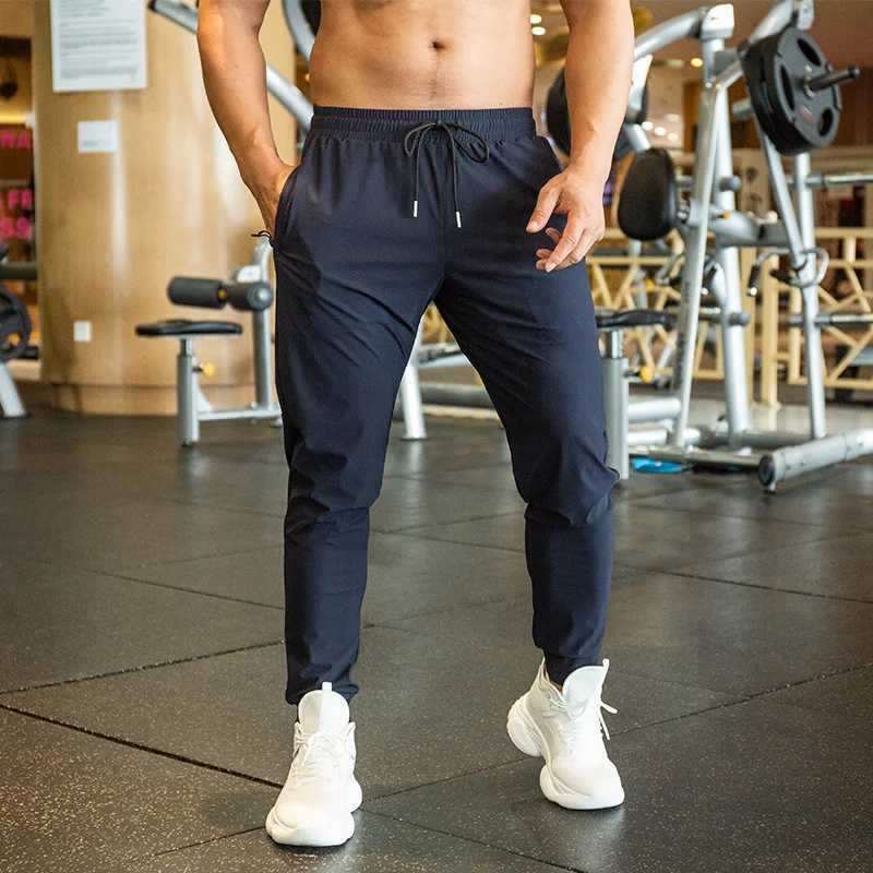 Mens Sports Pants Gym Sweatpants Mens Running Quick Dry Trousers Fitness Jogging Training Pants W250318
