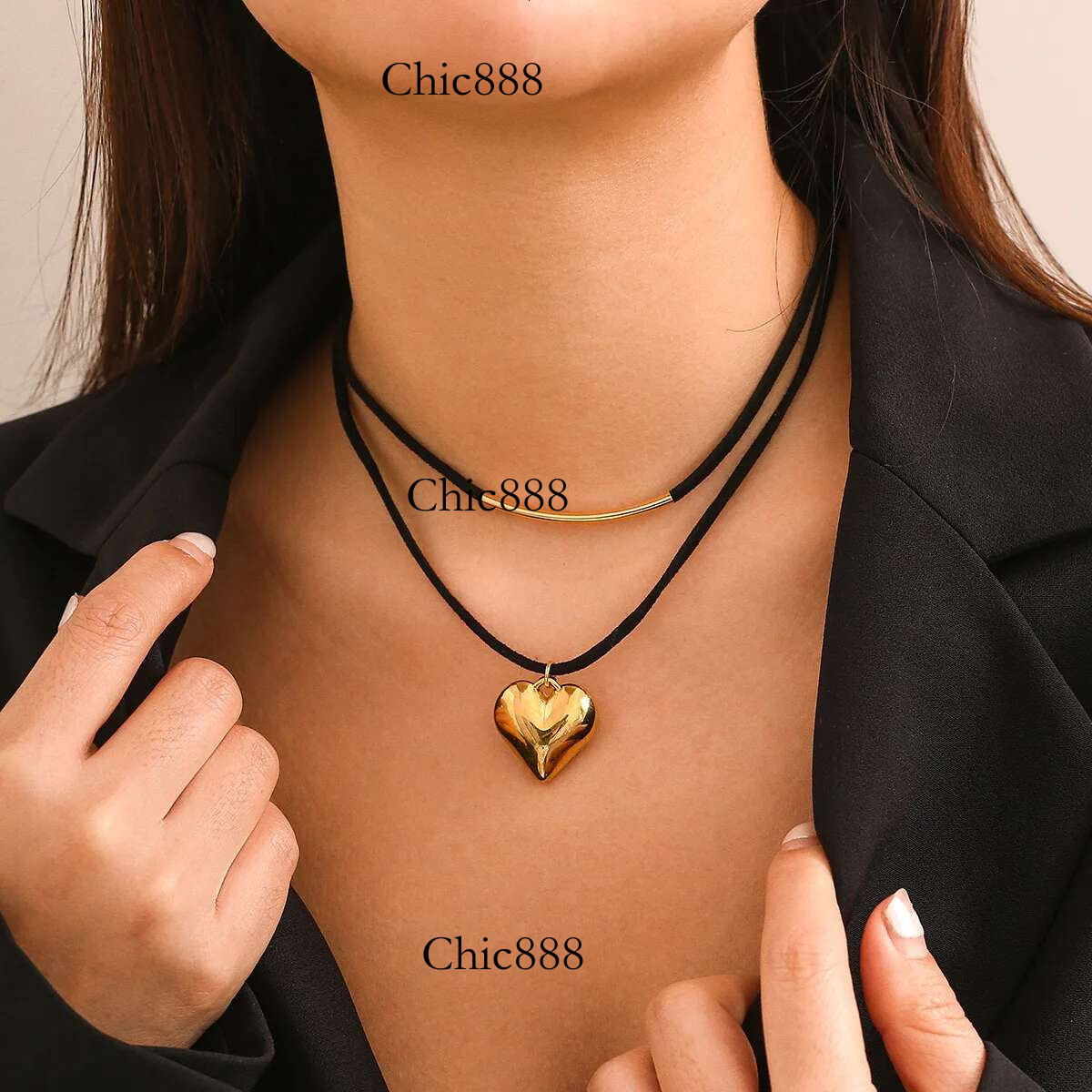 Punk Veet Small Love Heart Pendant Necklace for Women Vintage Black Rope Elegant Adjustable Choker Aesthetic Jewelry