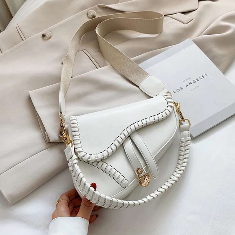 Fashion Saddle Women One Shoulder Handle Trend Casual Hasp Zipper PU Material Polyester Inside Lock Ornament Bag