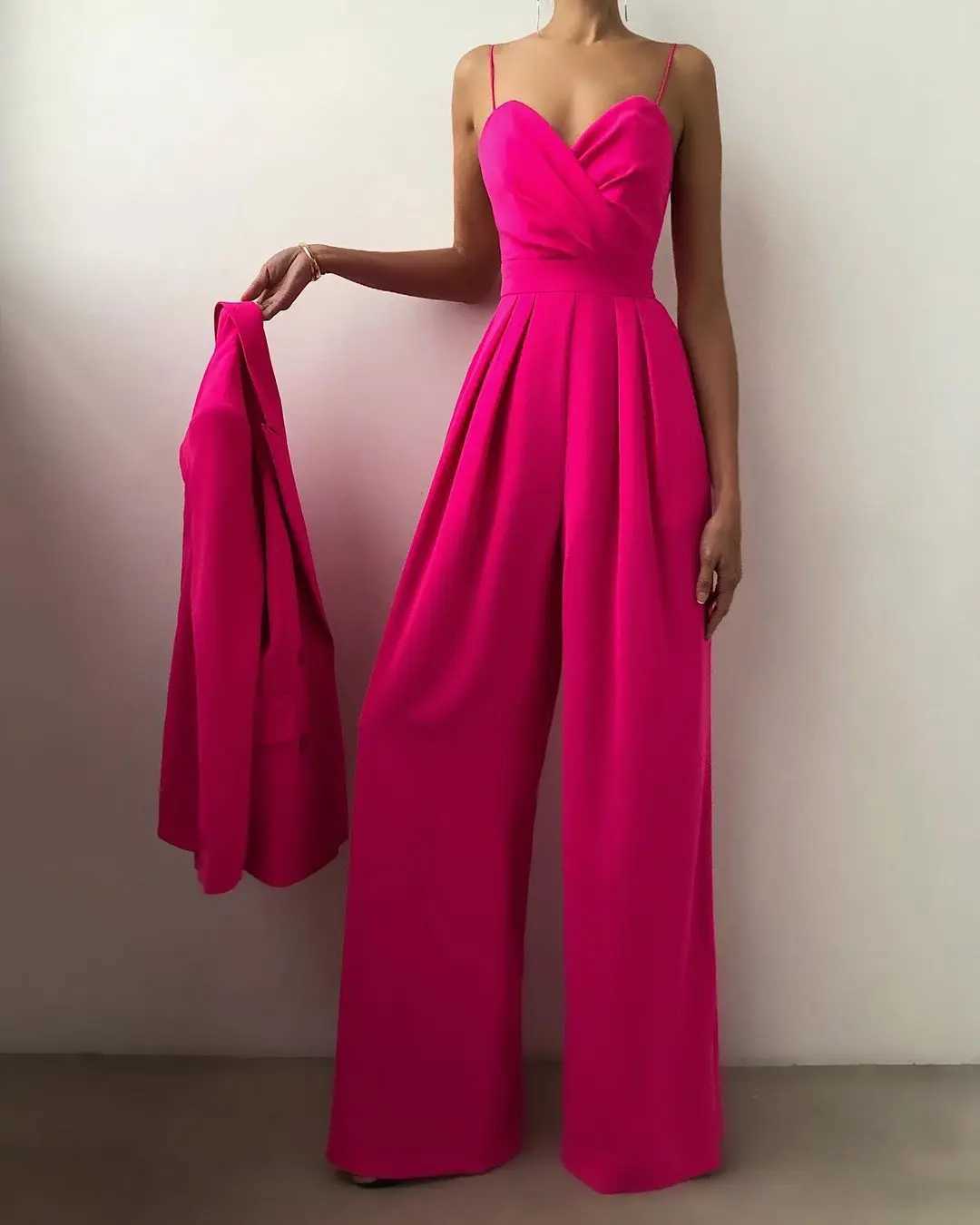 Sleveless high waisted jumpsuit wide leg camisole long pants jumpsuit 2025 spring/summer casual suit pure thin V-neck jumpsuit X2503181