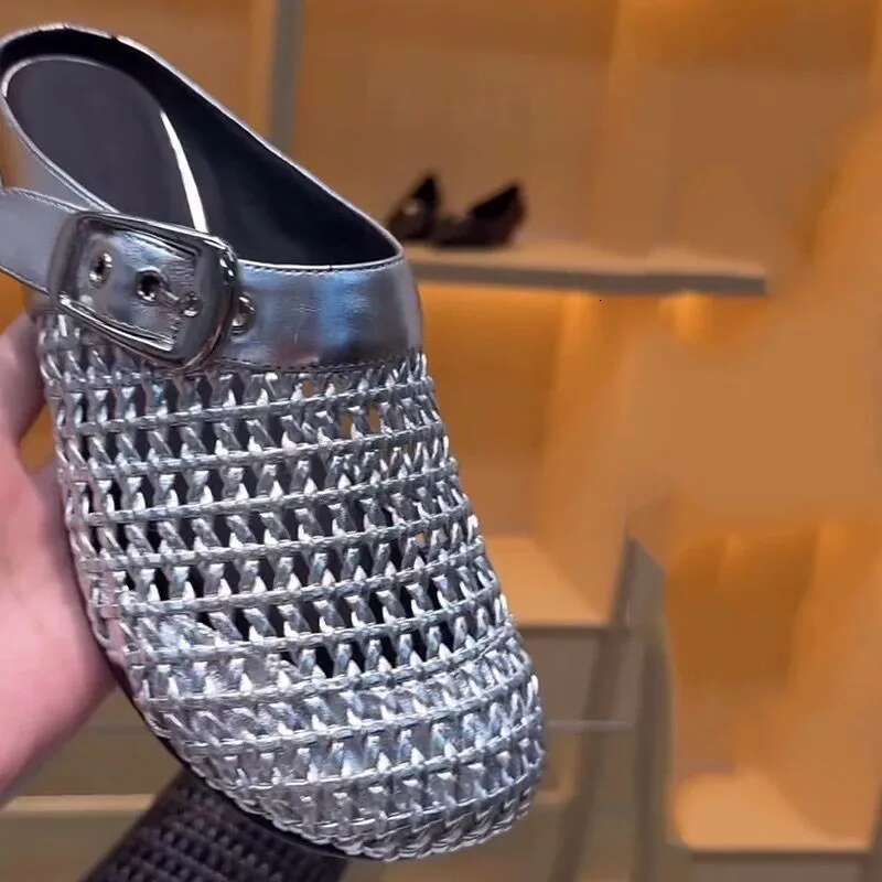 Woven Slippers Women Shoes Round Toe Metal Buckle Casual Style Lazy Outside Wearing Women's Sandals