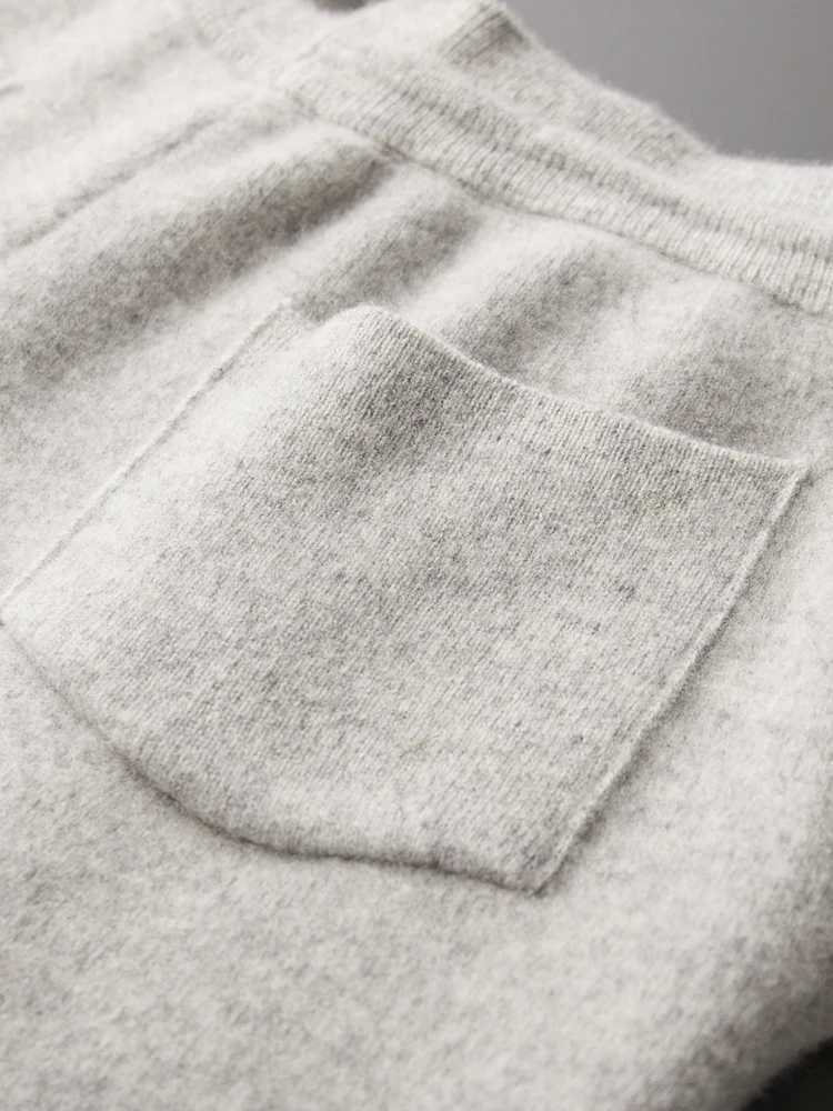 100% wool mens wool pants for autumn and winter thick knitted pants slim fit pants solid color warm flat angle pants W250318