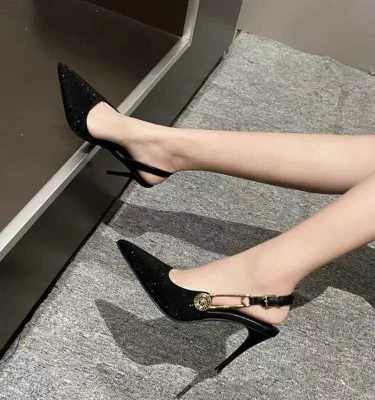 2025 Summer Black Pump New Pointy Diamd High H Wen Beautif Sexy Hollow Bag E-Button Sandals Y250317