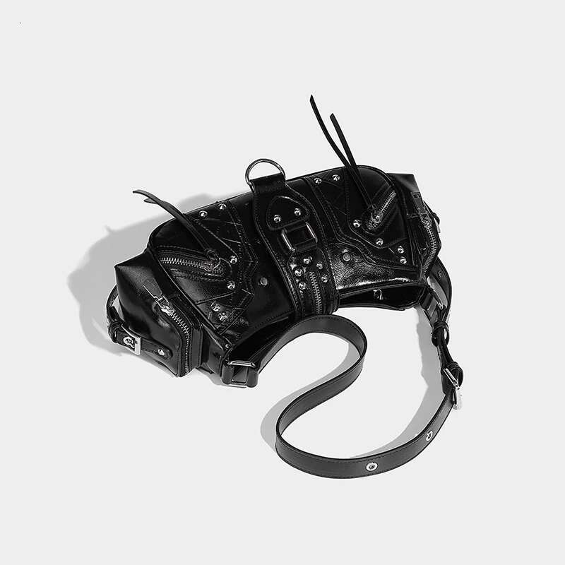 Moto & Bike Underarm Bags For Women Designer Handbag Purses New In Vintage PU Leather Rivet Decoration Shoulder Crossbody