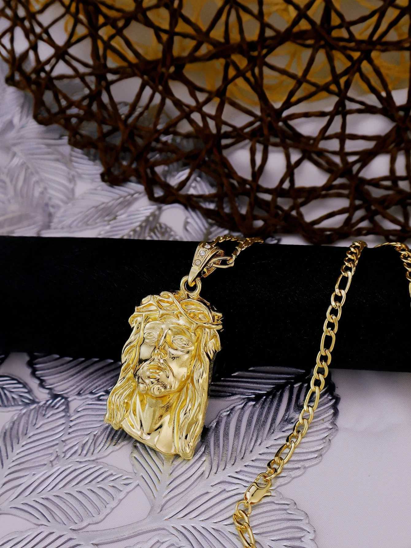 2 size hip-hop punk style God Jesus Head luxury gold-plated pendant necklace Figaro chain mens jewelry W250318