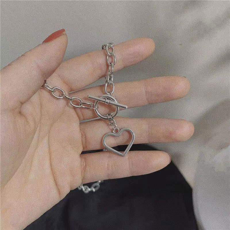 Love Pendant OT Buckle Necklace Female Instagram Network Red With The Same Collar Chain Collarbone Chain Jewelry