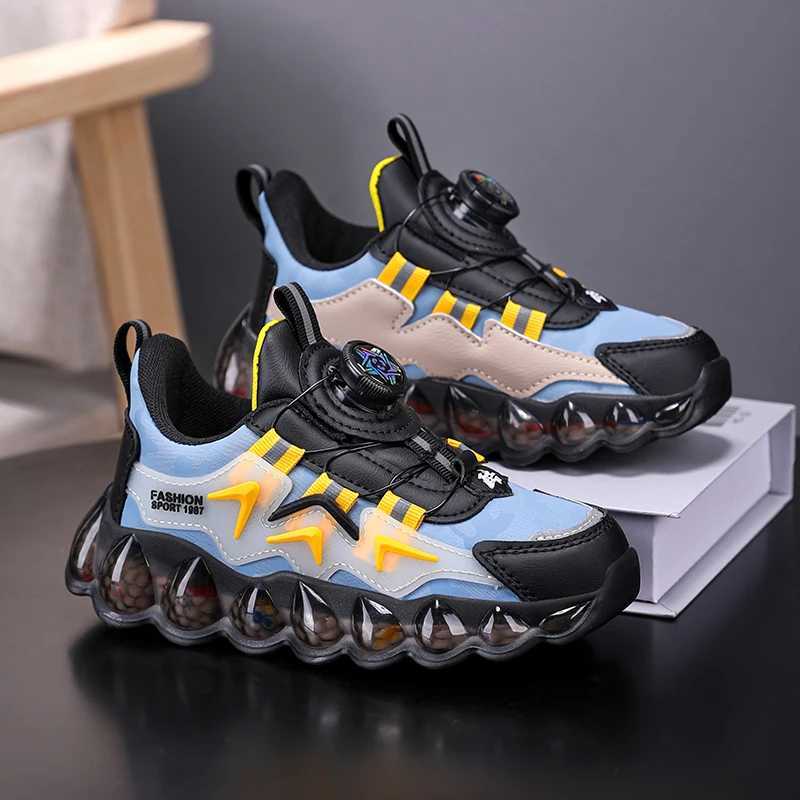 Leather childrens running shoes fashionable teenagers casual walking student sports shoes breathable and soft childrens outdoor sports W250318