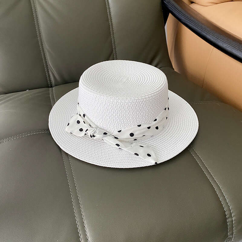 Flat top women's summer small fresh beach travel vacation sun protection and sunshade hat, polka dot flat edge grass hat