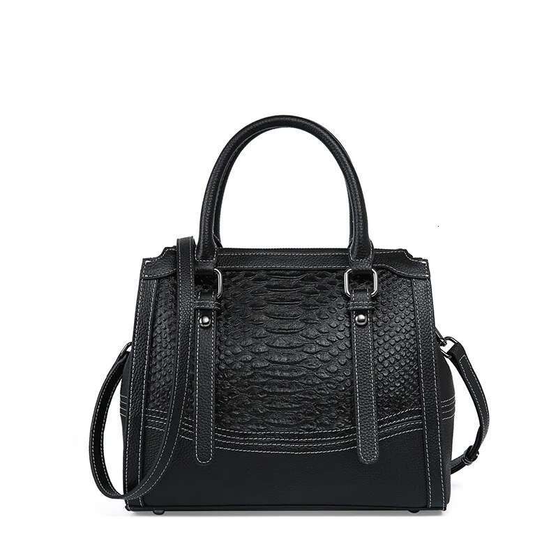 2023 New Design Ladies Cowhide Leather Handbags Snake Pattern Women Shoulder Bags Elegant Classic Female Crossbody Bag Brown