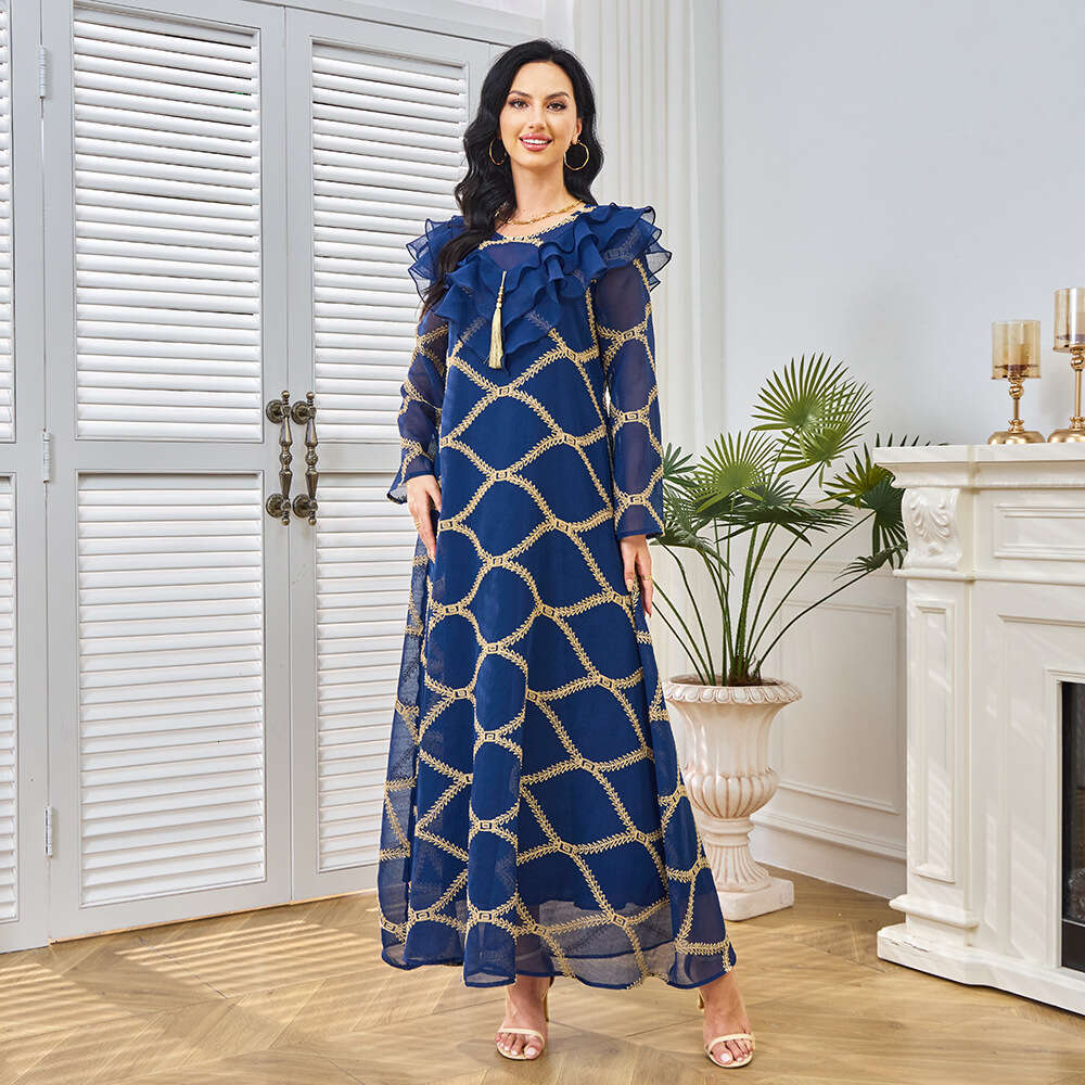 Mt224 Muslim Ethnic Clothing New Embroidered Tassel Pendant Women's Arab Long Sleeved Dress