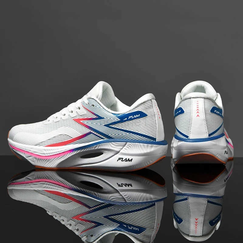2025 New Running Shoes Carb Board Marath Men Sports Breathable Lightweight Wens Cfortable Athletic Nskid Sneakers Z250318