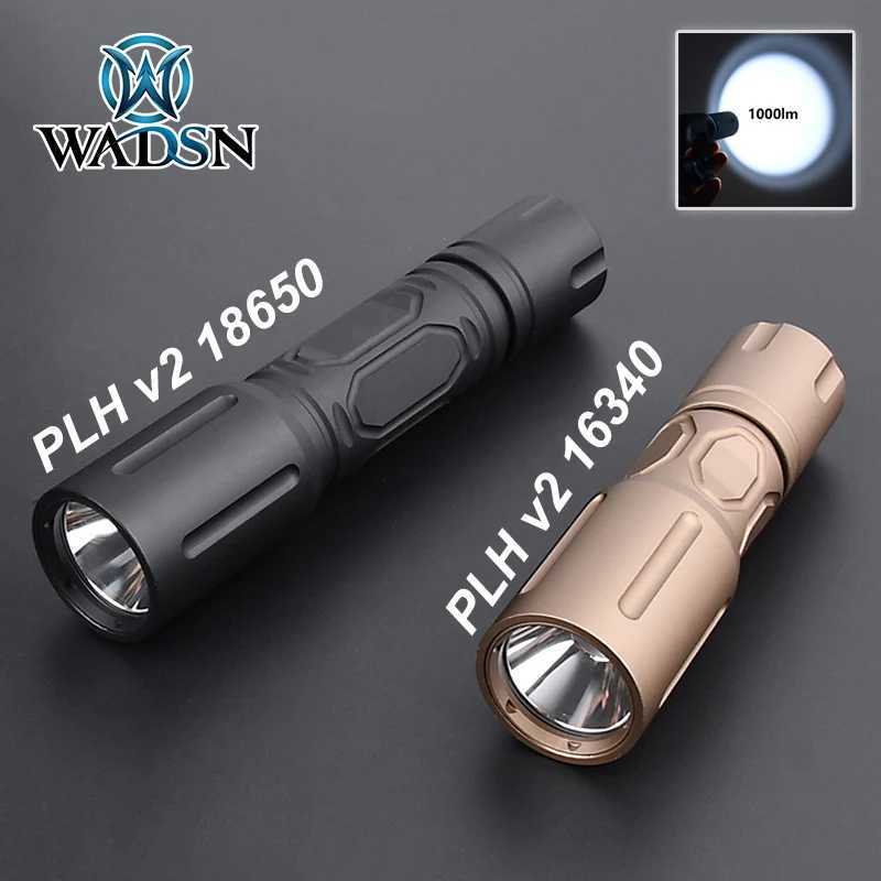 WADSN Metal Tactical PLHv2 Handheld Weapon Light 1000lm Outdoor Hunting Battle Flashlight Pistol Portable Torch Helmet Accessories X250318