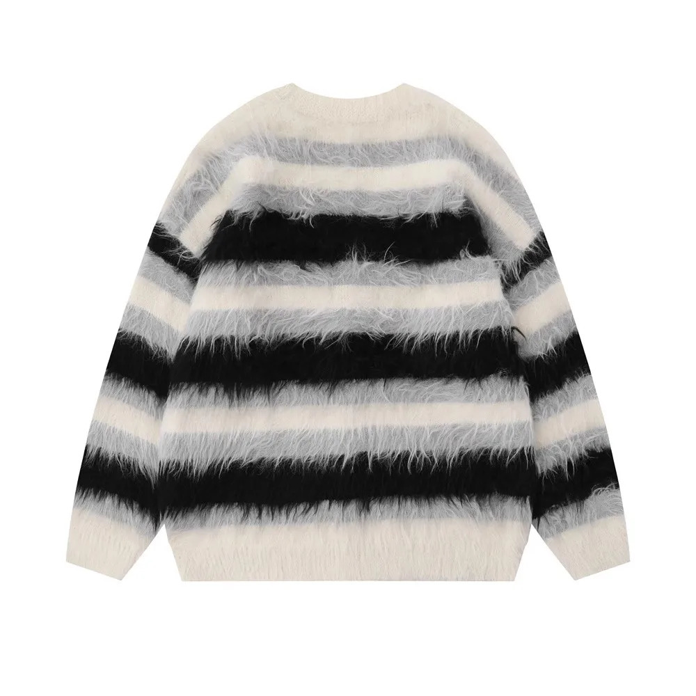 Striped Plush V-neck Sweater Mens Loose Casual Brushed Knit Trendy Couple Versatile Comfortable Harajuku High Street Cardigan 250318