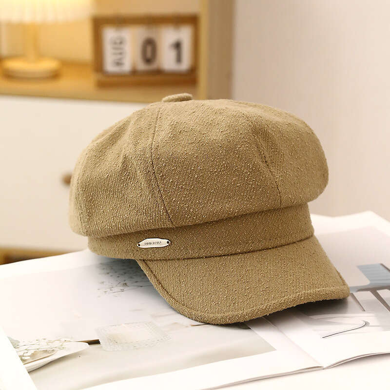 Spring and Autumn women's artistic hat, casual big head circumference, painter's 2024 new style, face enhancing small octagonal hat