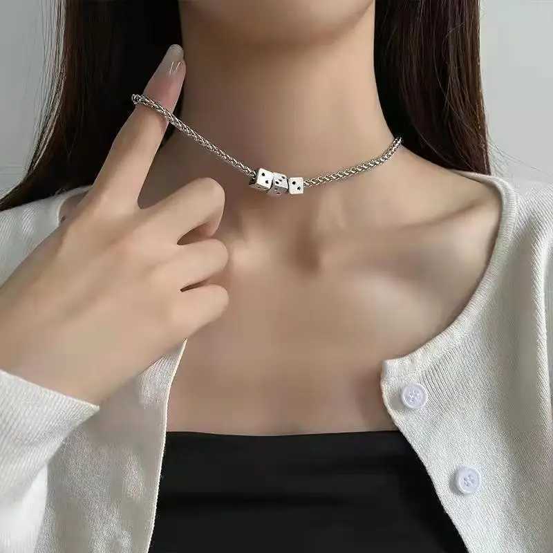 2022 Fashion Neutral Multi layer Hip Hop Long Chain Necklace Suitable for Women Men Jewelry Gifts Key Cross Pendant Necklace Accessories W250318