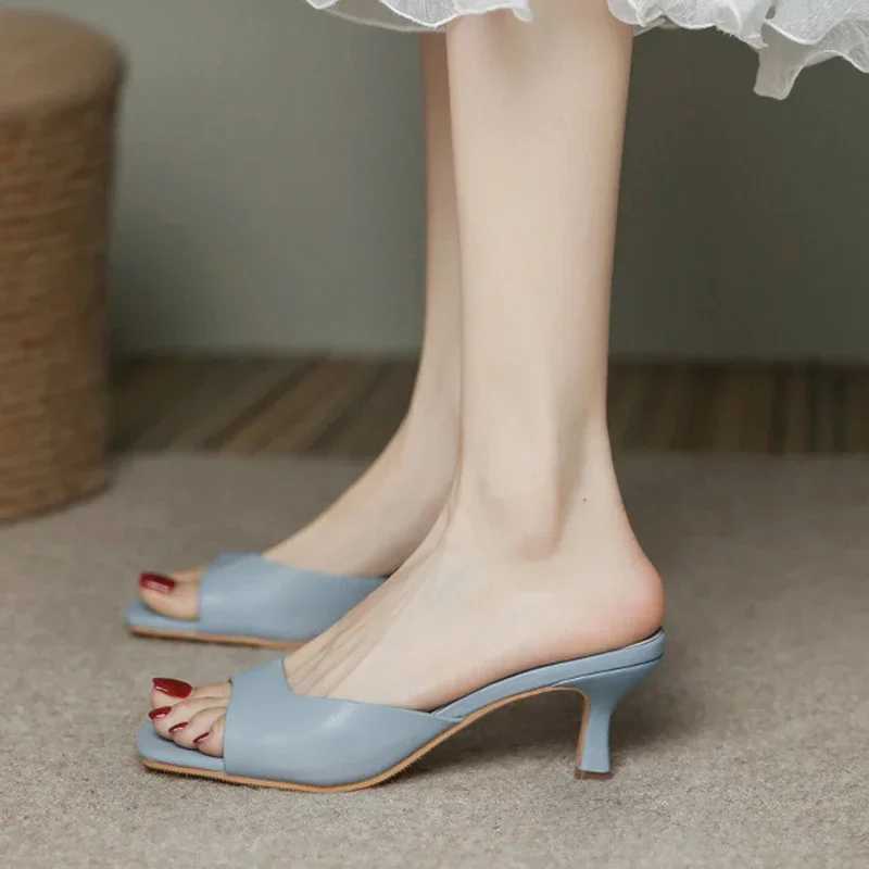 Size 34-40 High Heel Mes Sandals Soft Leather High H Summer Shoes Designed for Warm Slip Retro Open Lace Y250317