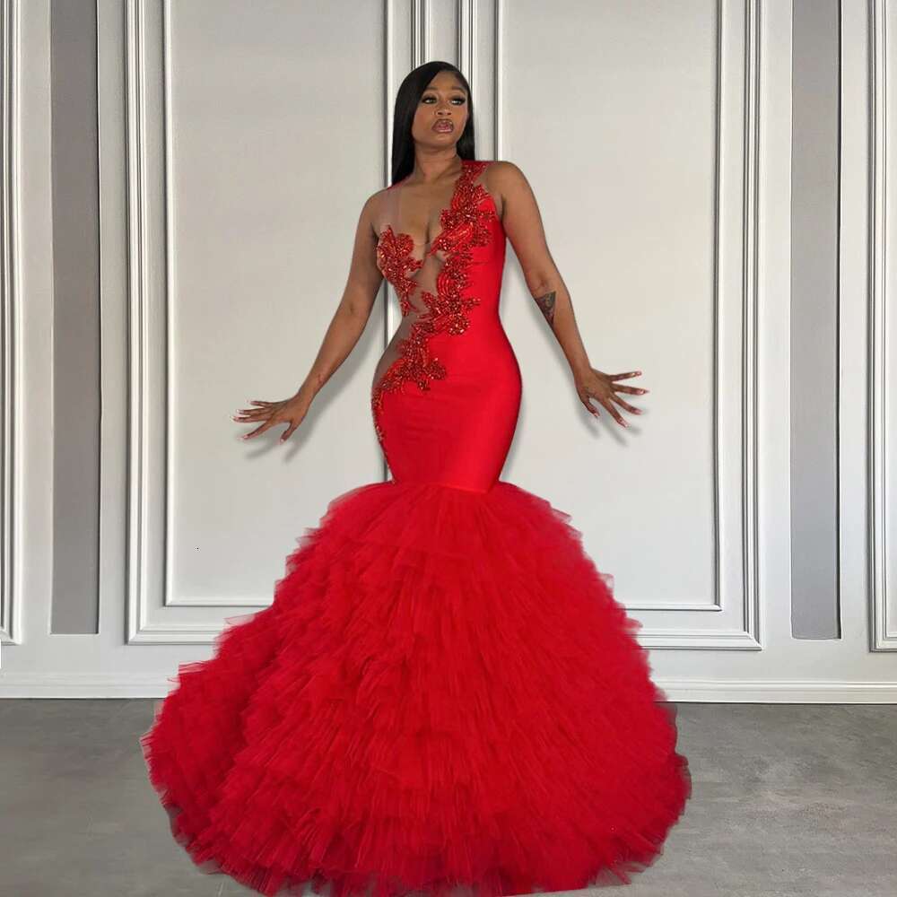 Glamorous Red Ruffles Mermaid Dresses For Black Girls Beaded Ral Sparkly Crystal American Prom Gowns 2025 Customized Dr0318