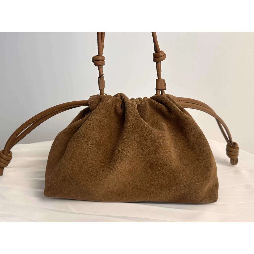 Natural Suede Leather Women Designer Handbag Pouch Clouds Shape Messenger Purses Matte Cowhide Tote