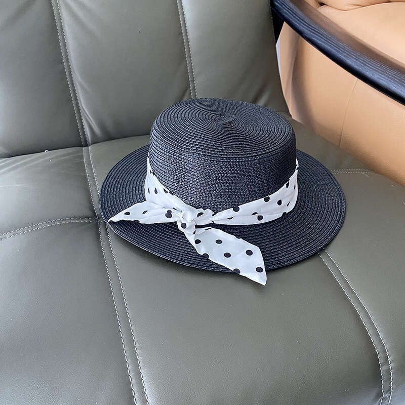 Flat top women's summer small fresh beach travel vacation sun protection and sunshade hat, polka dot flat edge grass hat