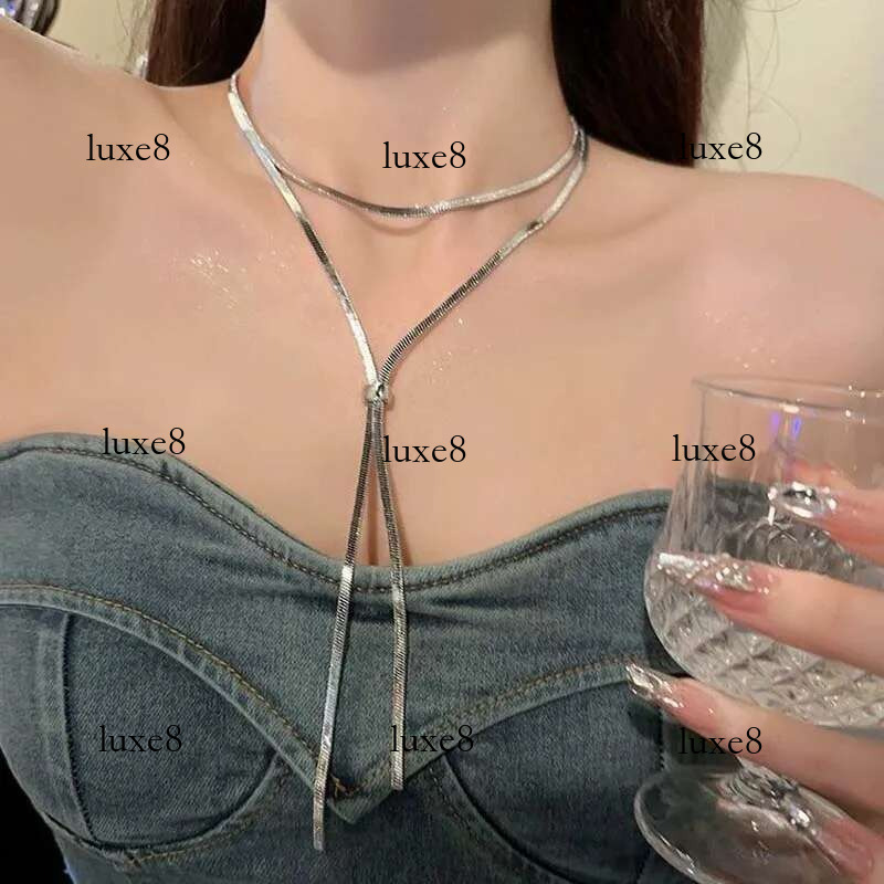 Fashion Metal Long Snake Bone for Women Hip Hop Sier Color Pull Sweater Chain Necklace Jewelry 2025 New