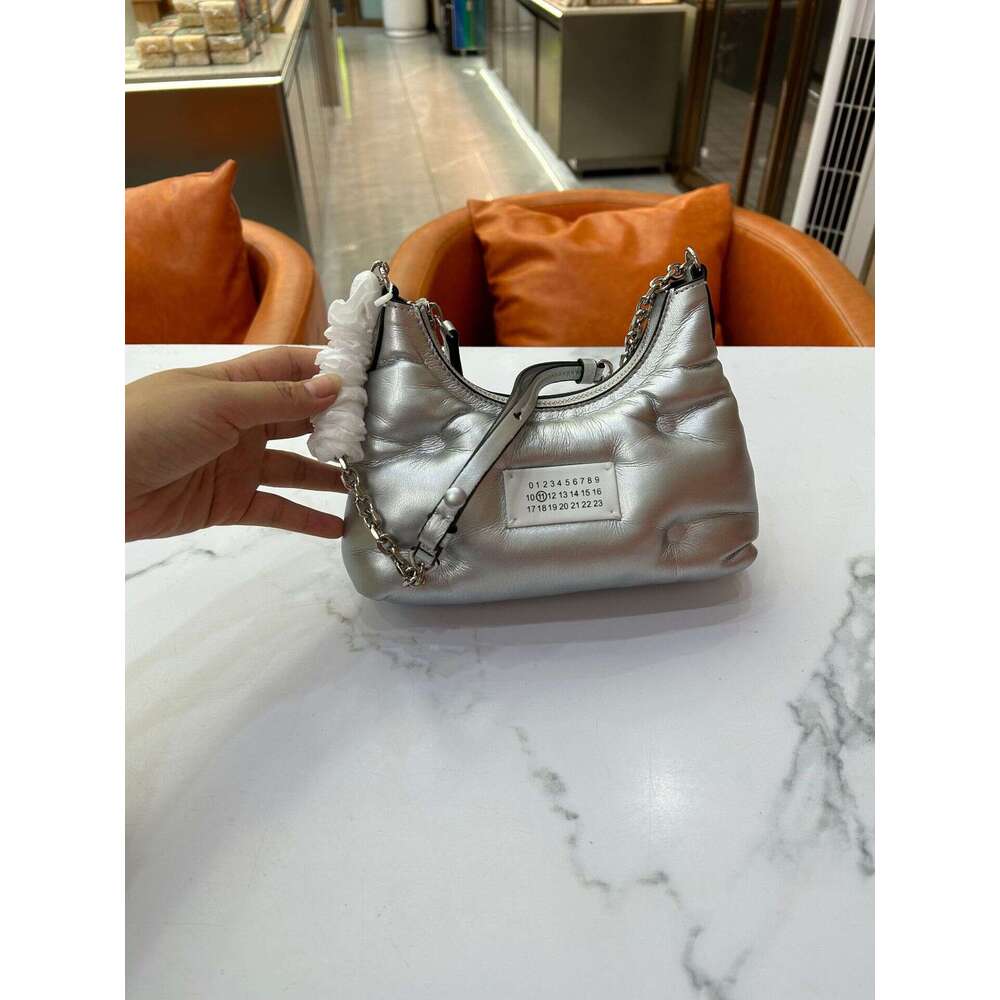 High Version Mm6 Liu Wen, Same As Hobo Mini Underarm Leather Diagonal Straddle Bag For Women