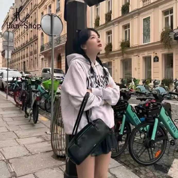 New style French bread bag Xu Yunzhen same stand mirror bow shoe handbag Y250318