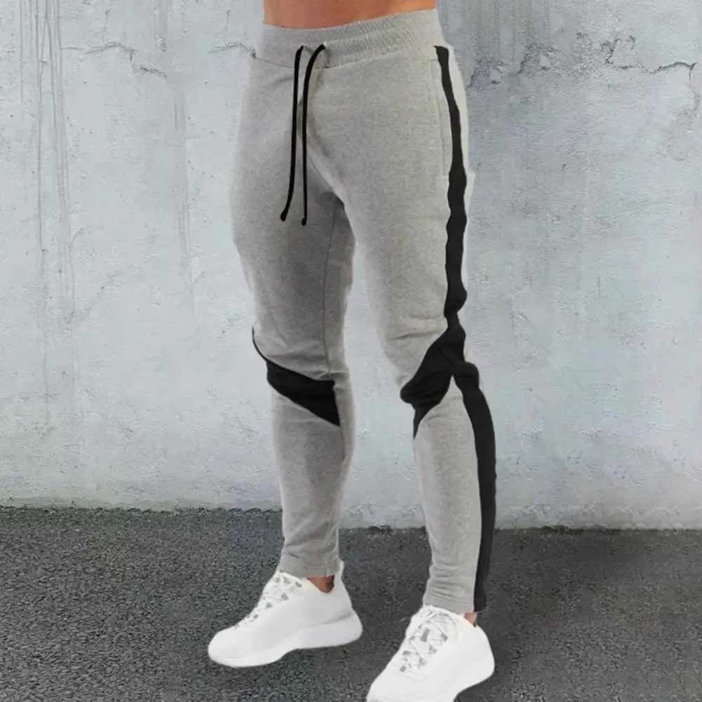 New mens autumn and winter casual color scheme mens clothing fashion sports fitness pants hiking gym W250318