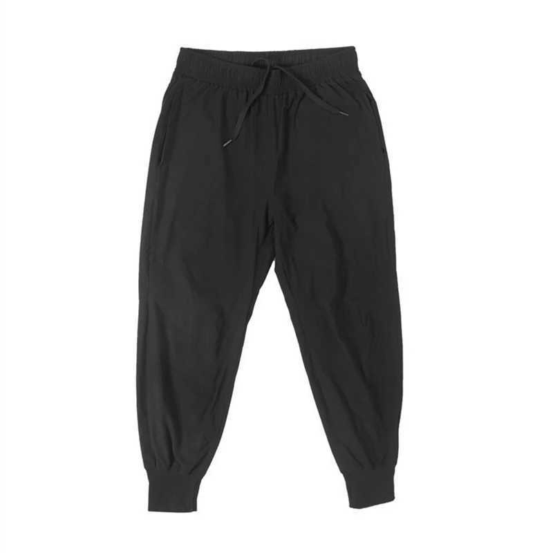 Mens jogging pants summer fashion sports pants street fitness sportswear jogging pants mens gym clothing muscle sports pants W250318