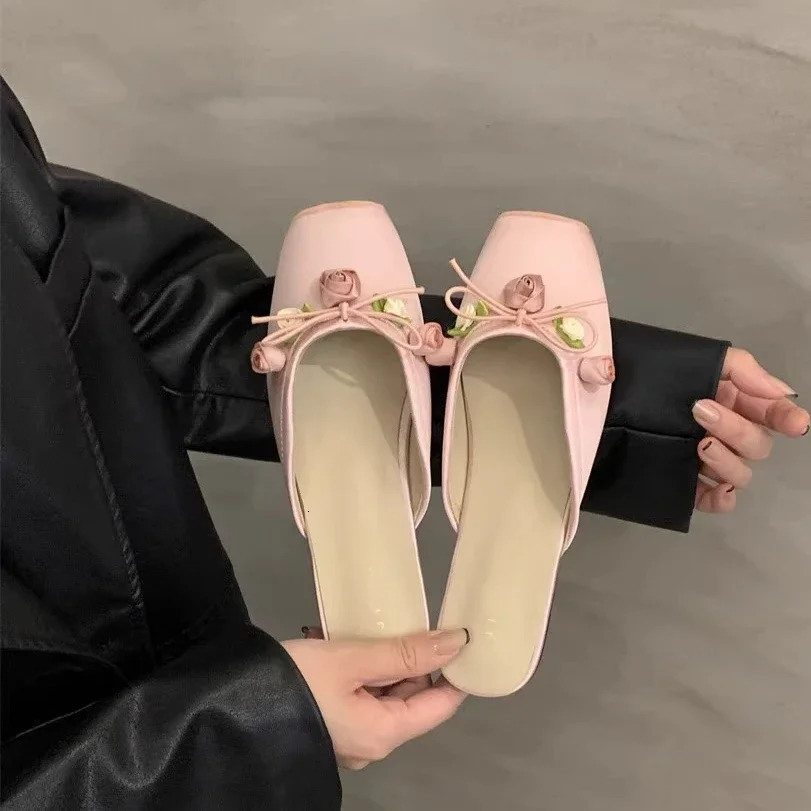 Satin Flower Slippers Women 2025 Summer Non-slip Casual Slide Comfy Light Fashion Ethnic Style Sandals Flat Floral Mule Shoes 250318