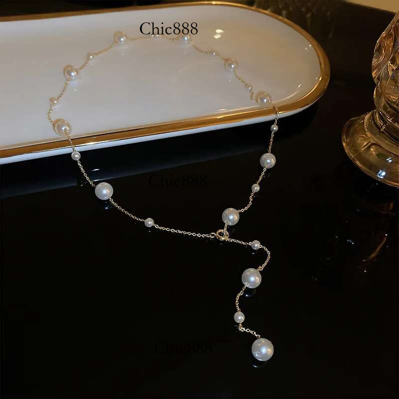 2024 New Simple Long Imitation Pearls Back Necklace for Women Sexy Tassel Pearl Harness Bikini Chest Chain Body Jewelry Mujer