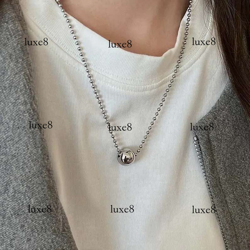 Stainless Steel Sier Color Beaded for Women Fashion Metal Pull Long Snake Bone Chain Necklaces Jewelry Party Gifts