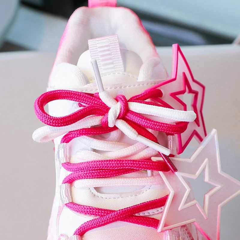 Breathable gradient colored childrens sports shoes suitable for girls and boys breathable short and chubby sports shoes star shaped decorationXJ250318