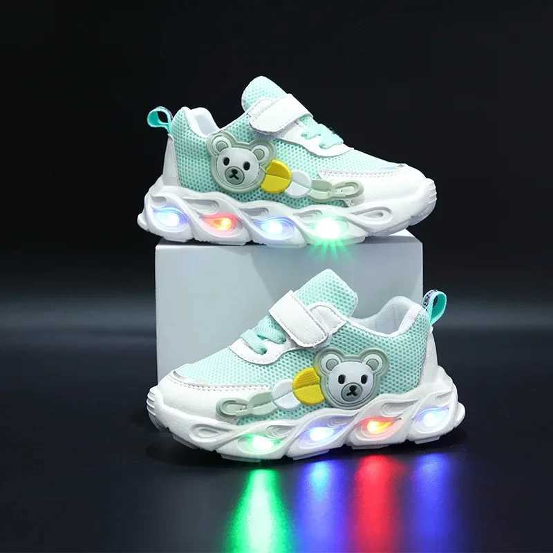 2023 Autumn Shining Sneakers for Girls and Boys Led Lighting Casual Shoes Childrens Breathable Mesh Sneakers Tenis Baby MeninoXJ250318