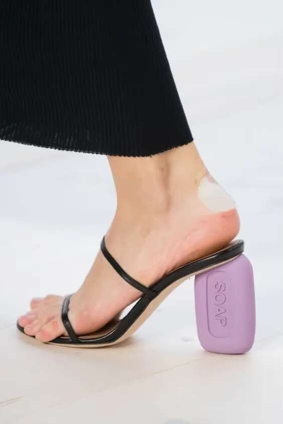 Open Toe Egg Rose ral Thin High Heel Belt Slippers Women Ladies Summer Sgback Shoes Party Strange Style Sandals
