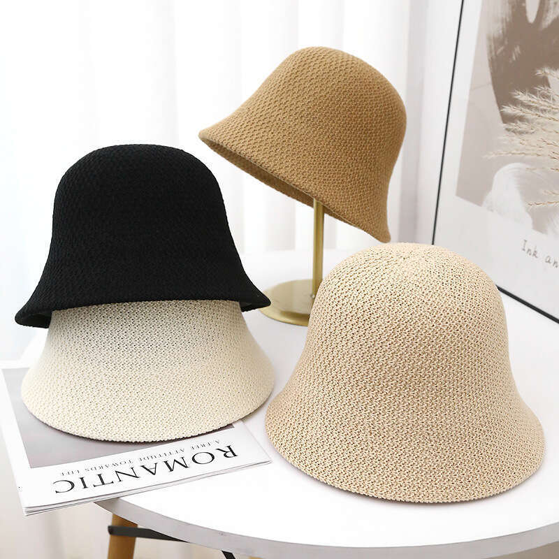 2024 New Korean Women's Summer Breathable Sunshade Bucket Fashionable Face Showing Small Knitted Hat