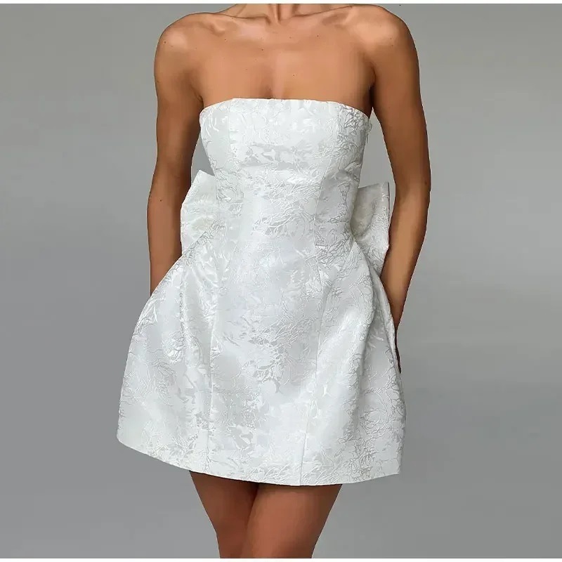 Summer 2024 New Women's Sweet Slim Fit Jacquard Bra Tie Bow Mini Dress