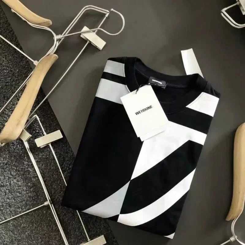 Mens clothing printed short sleeved round neck spring and summer thin and loose pull-out simple and handsome fashionable casual T-shirtT250318