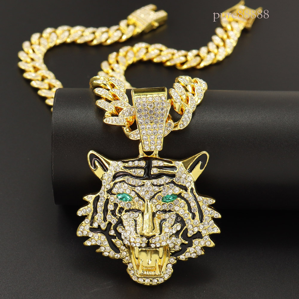 Personalized and trendy 3D full dia green eyes tiger head with encrypted Cuban chain necklace accessories pendant