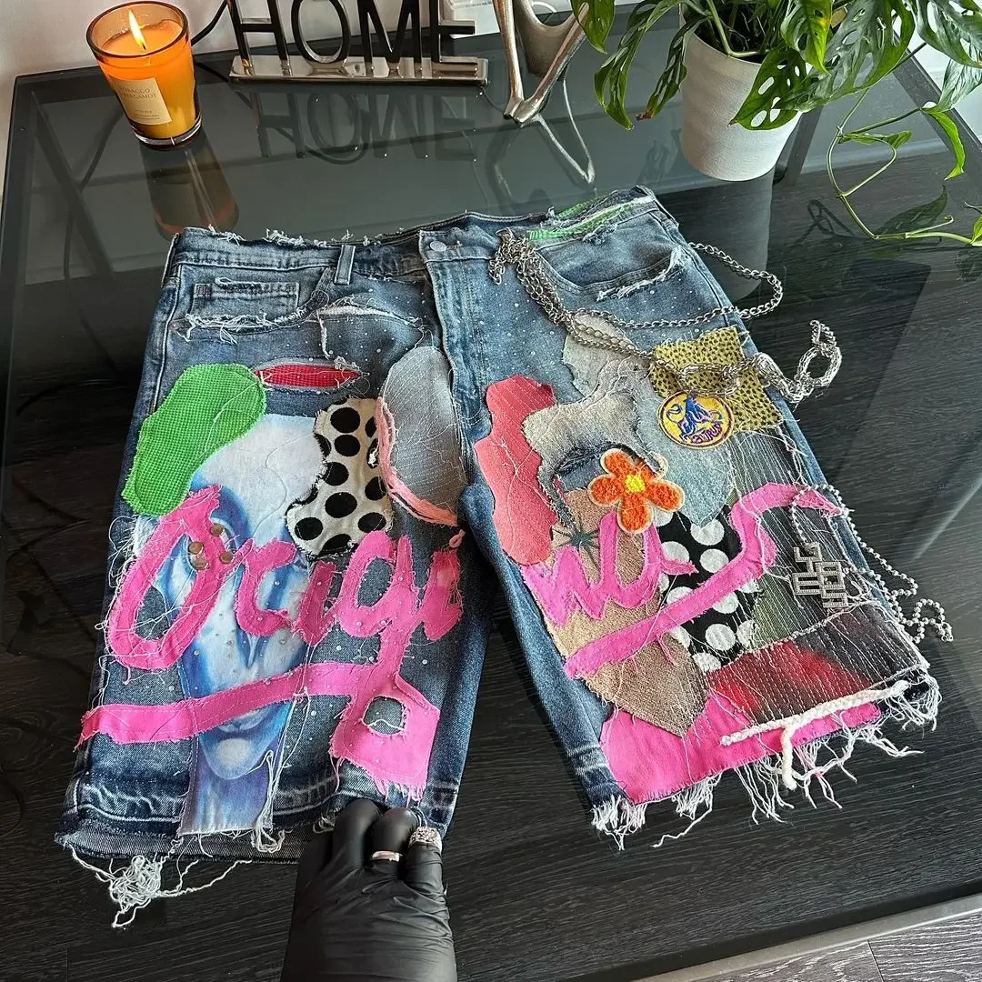 Gothic punk skull letter pattern patch work shorts mens Y2k streetwear pants hiphop fashion denim summer s 250317
