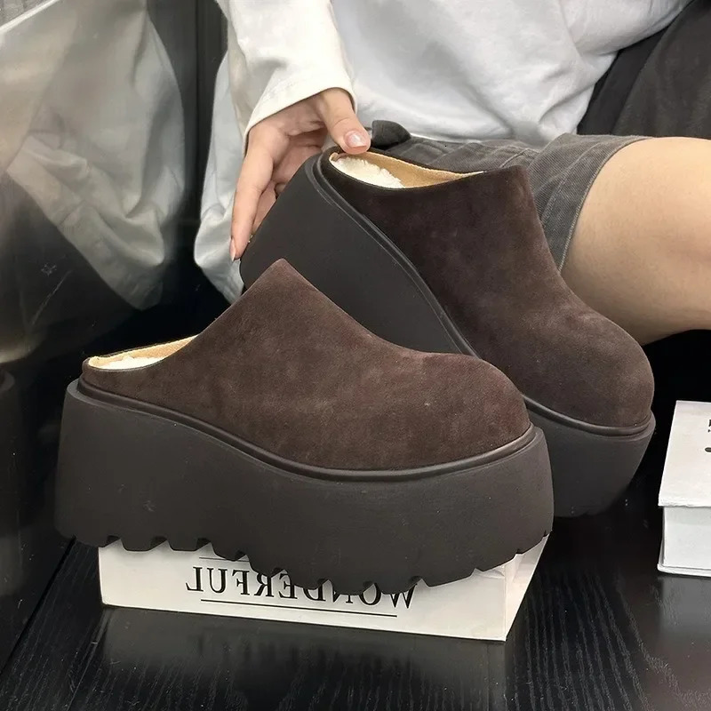 Half Slippers for Women Baotou Shoes Suede Womens Platform Slippers Winter Fluffy Slippers Versatile Loafers Cotton Shoes 250318