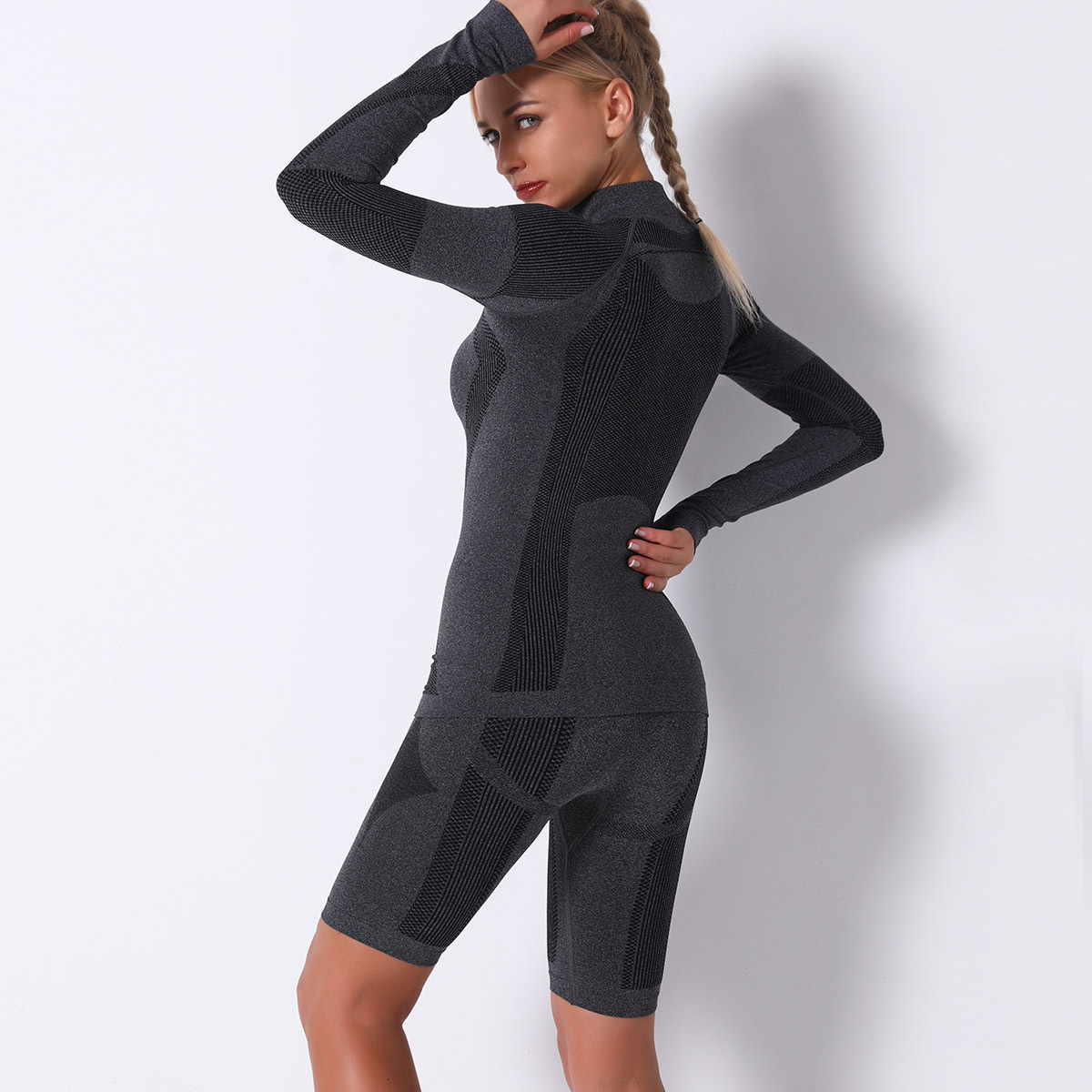 New tracksuit seamless knitted sexy striped breathable long sleeved shorts set, yoga suit, sports and fitness pants leggings
