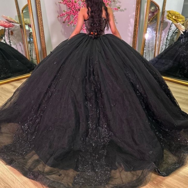 Black Sweetheart Quinceanera Dresses Applique Lace Beads Tull Corset Sweet 16 Birthday Party Ball Gowns Vestidos De 15 Anos