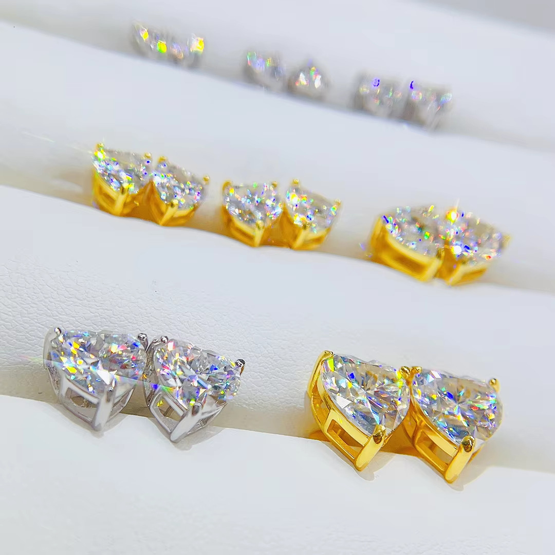 Wholesale Price Heart Shape VVS Moissanite Diamond Ear Studs Screw Back Stud Earring for Women Stud Earrings